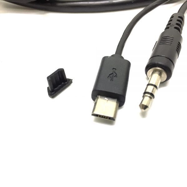 Кабель AUX to micro USB type B male & 3.5mm 1.5м для Mercedes, AUX40895